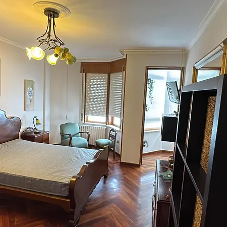 Rua Nova Quarto em Acomodações Particulares Sarria